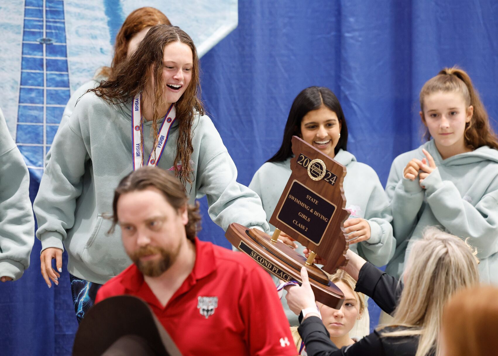 Class 2 state swimming championship